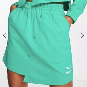 PUMA acid bright button skirt in green - medium - NWT!